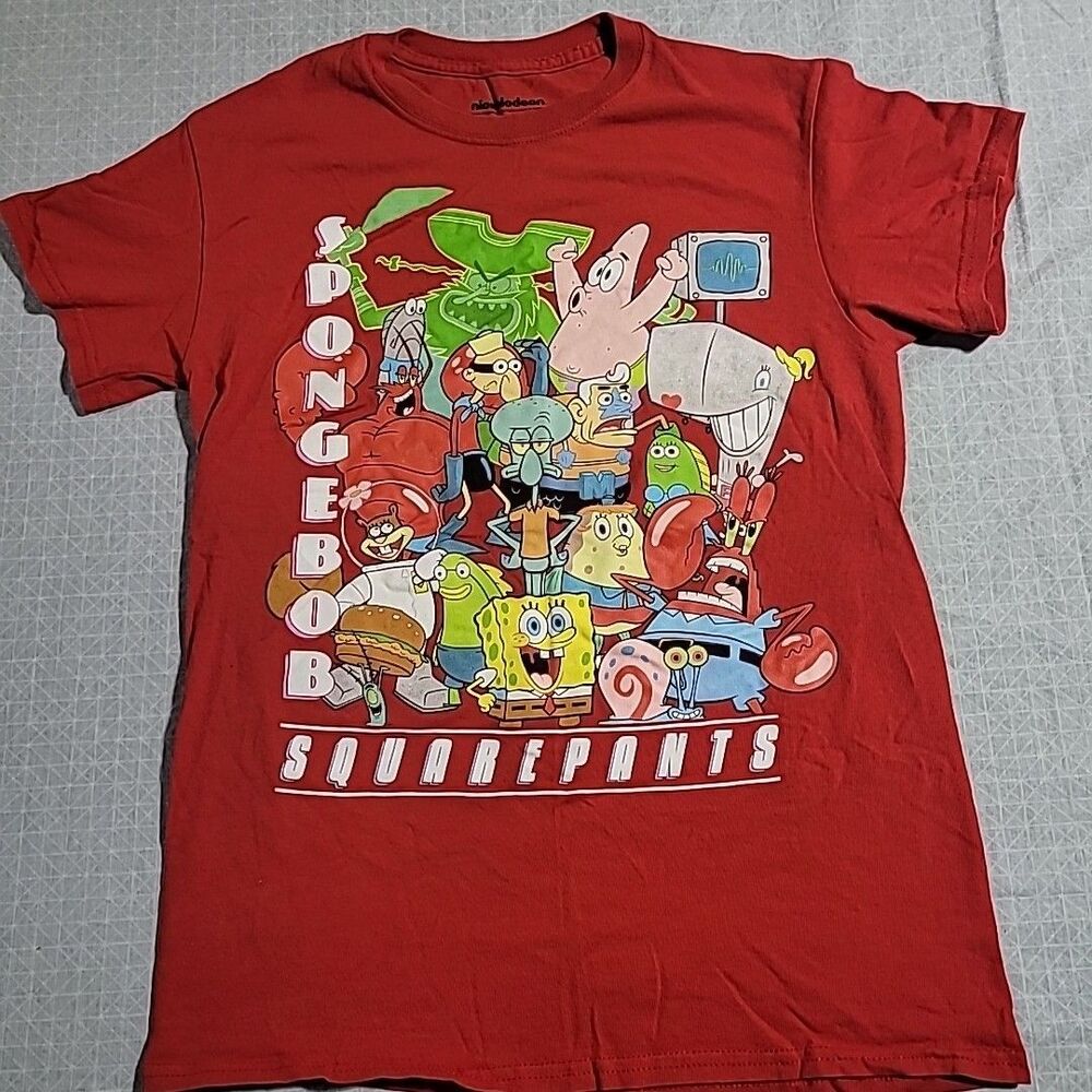 Red Spongebob Squarepants Characters Tshirt Nickelodeon Small